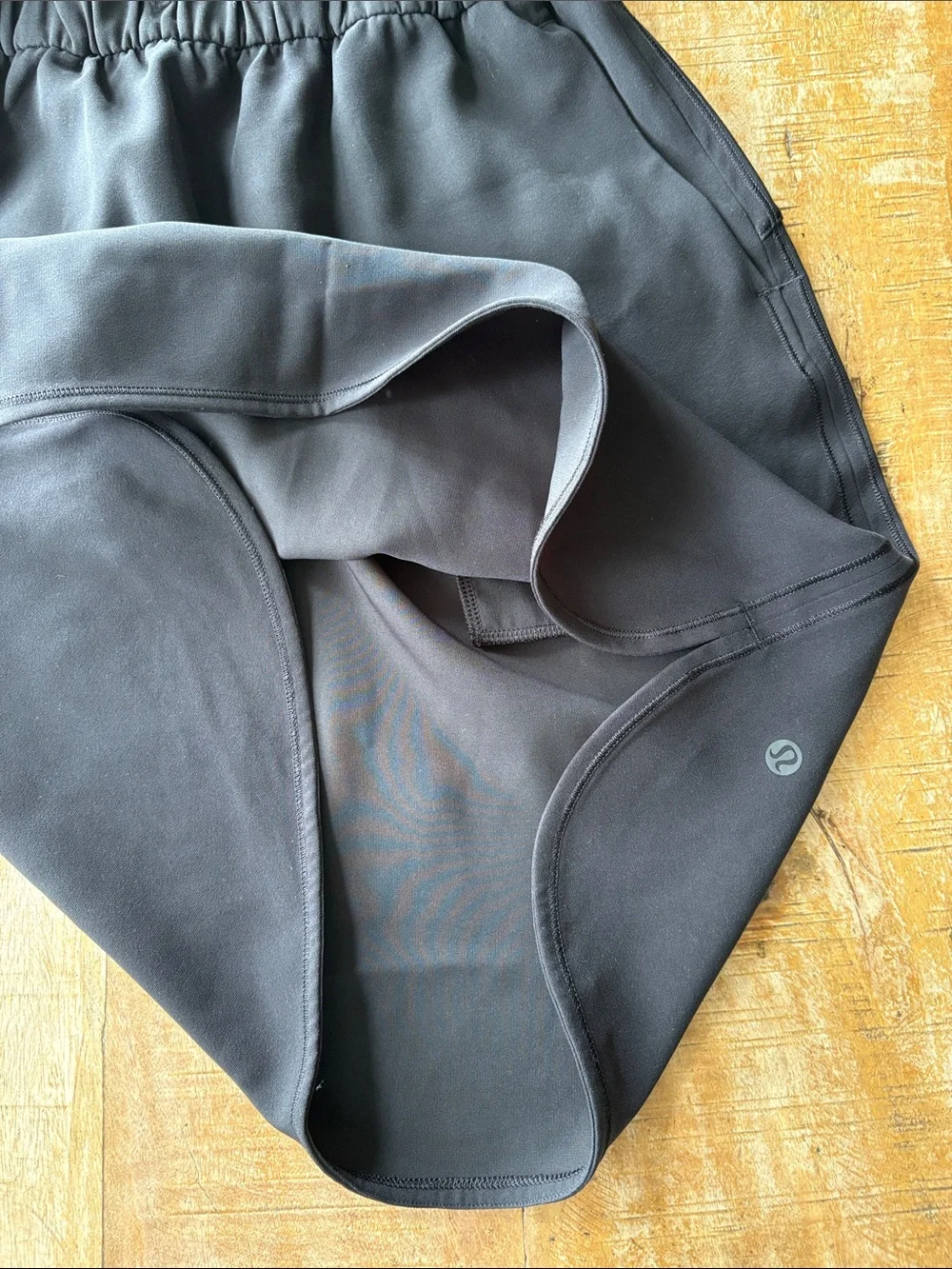 lululemon athletica classic black